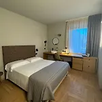 Re Versiliana Junior-house Szálloda 3*